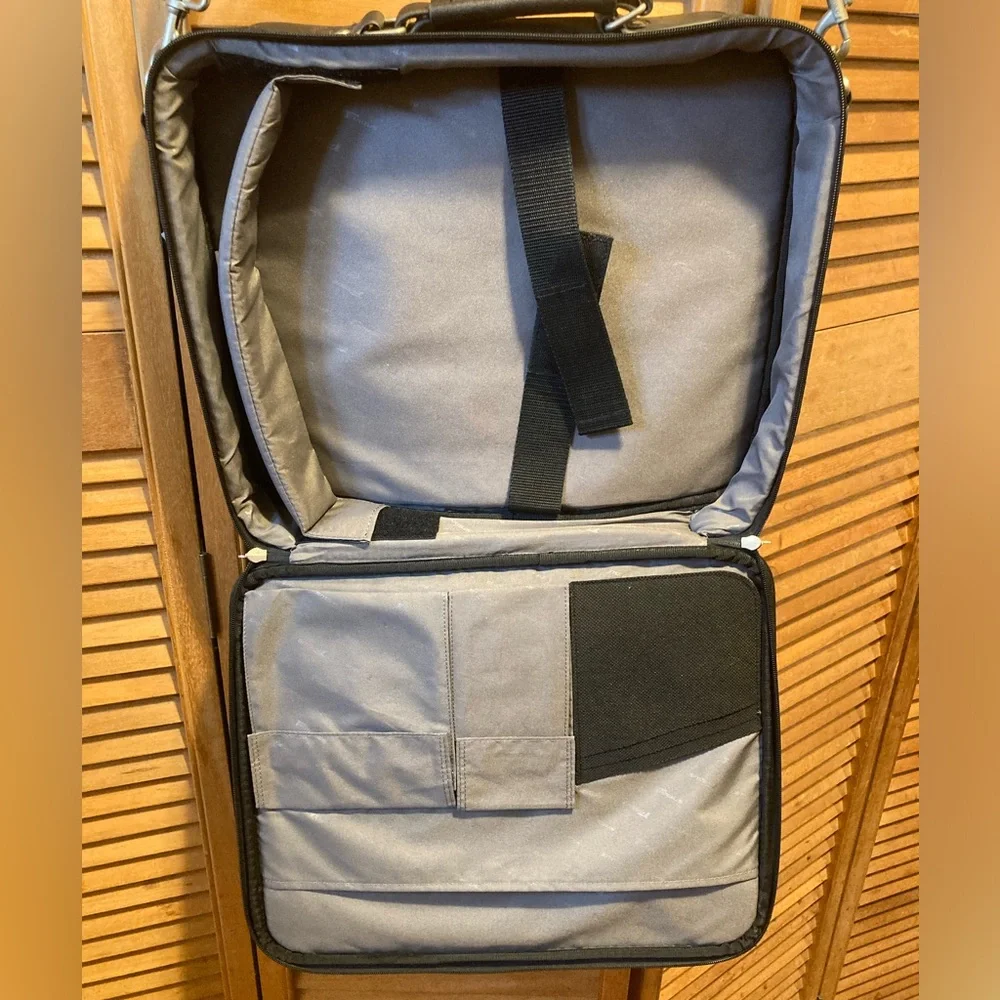 Tarsus Black Canvas Laptop Briefcase